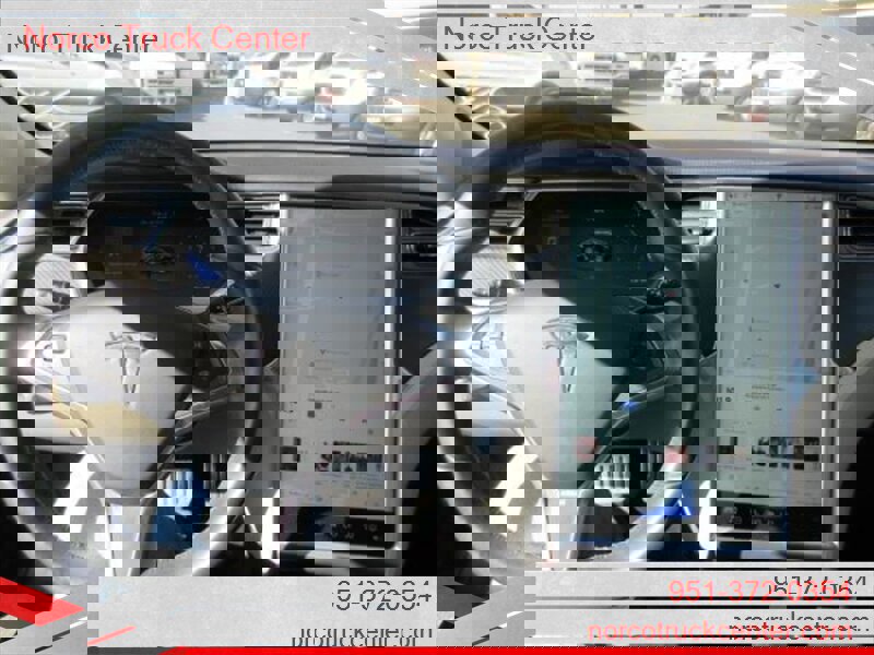 Used 2013 Tesla Model S Performance image 13