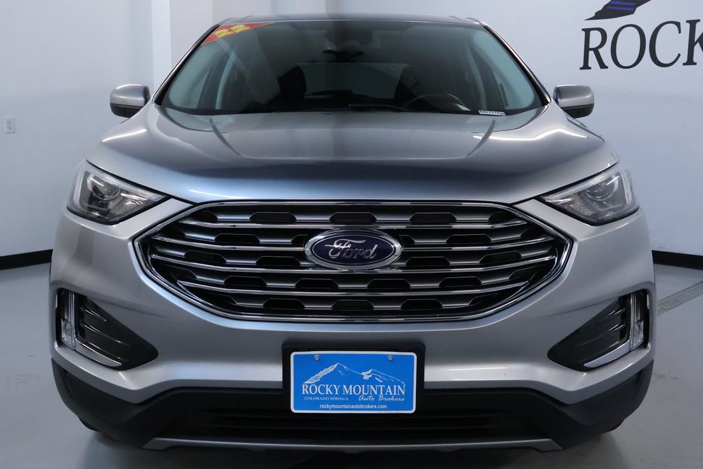 Used 2022 Ford Edge SEL w/ Convenience Package AWD/4WD image 2