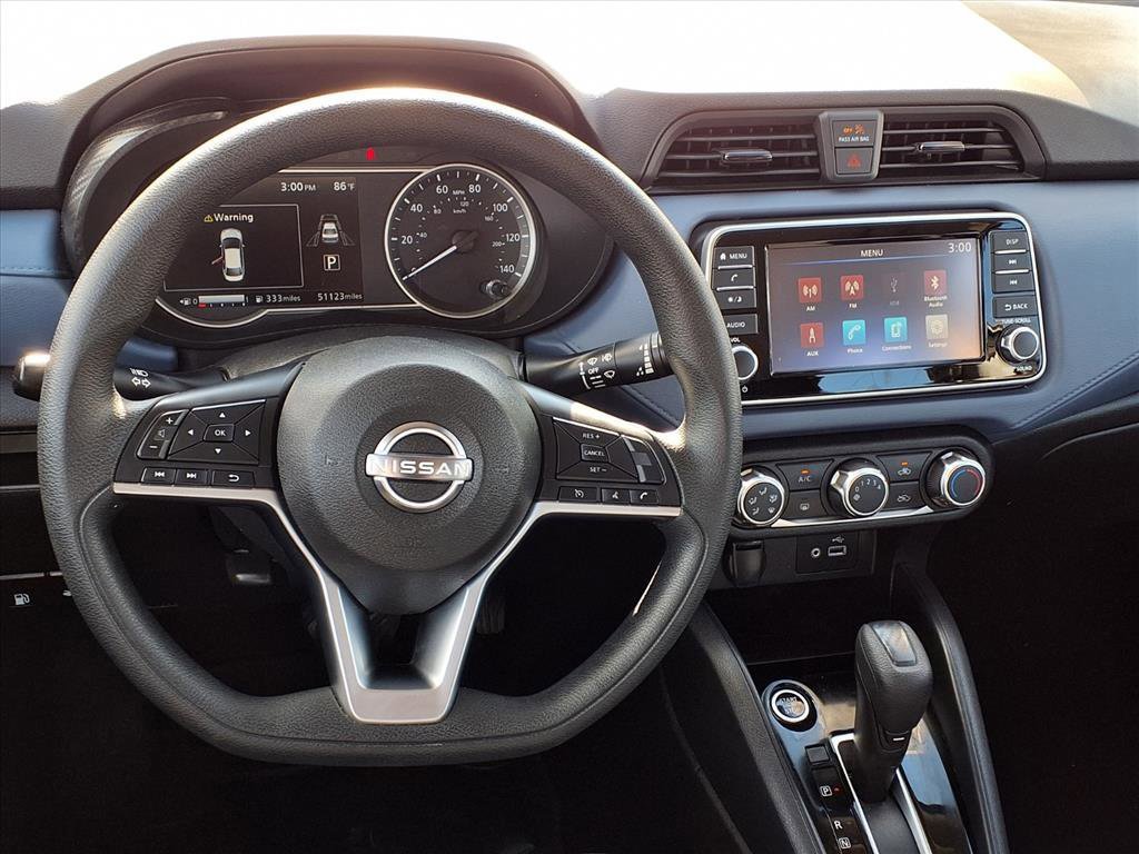 Used 2023 Nissan Versa SV image 13