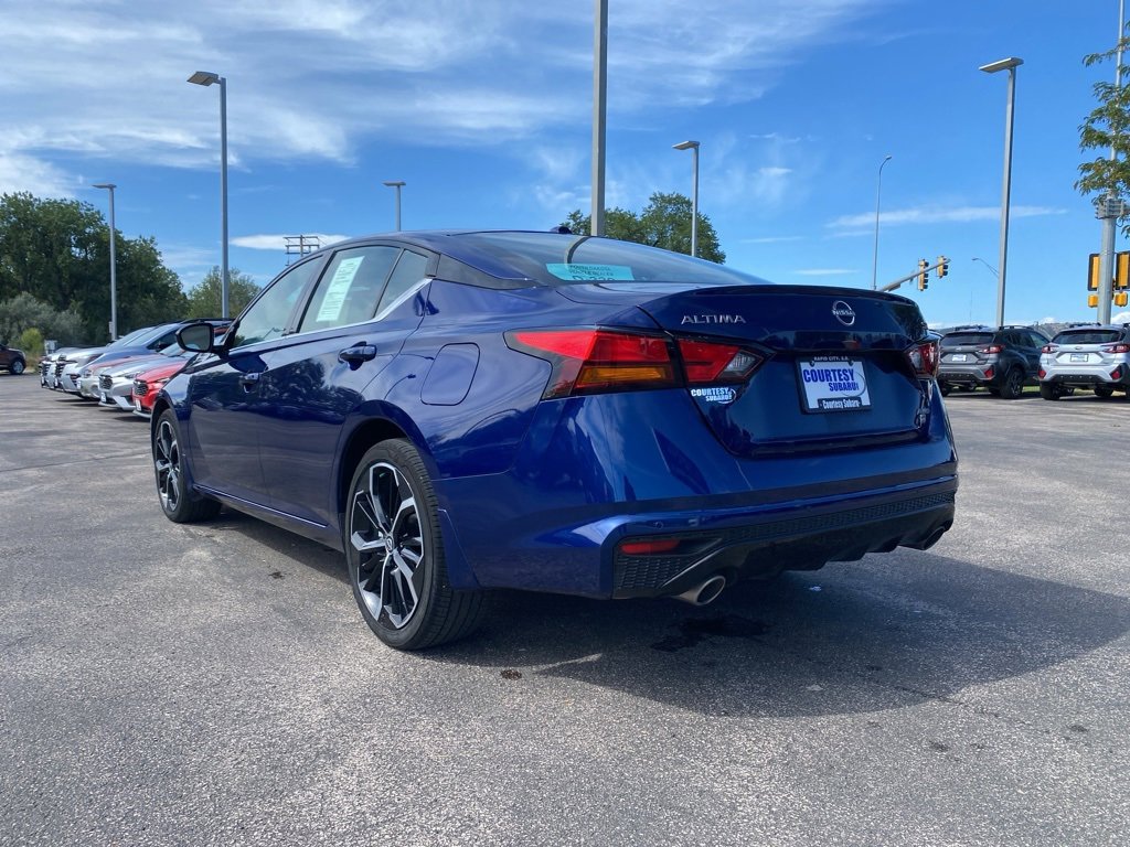 Used 2024 Nissan Altima 2.5 SR image 5