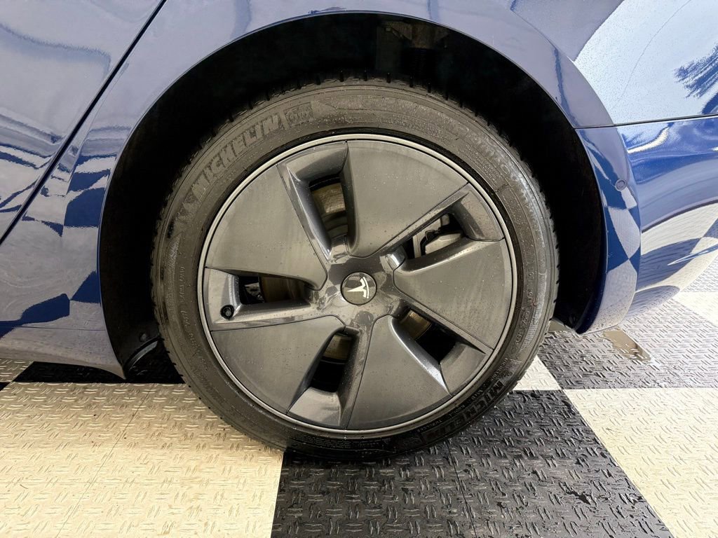 Used 2022 Tesla Model 3 Long Range image 11
