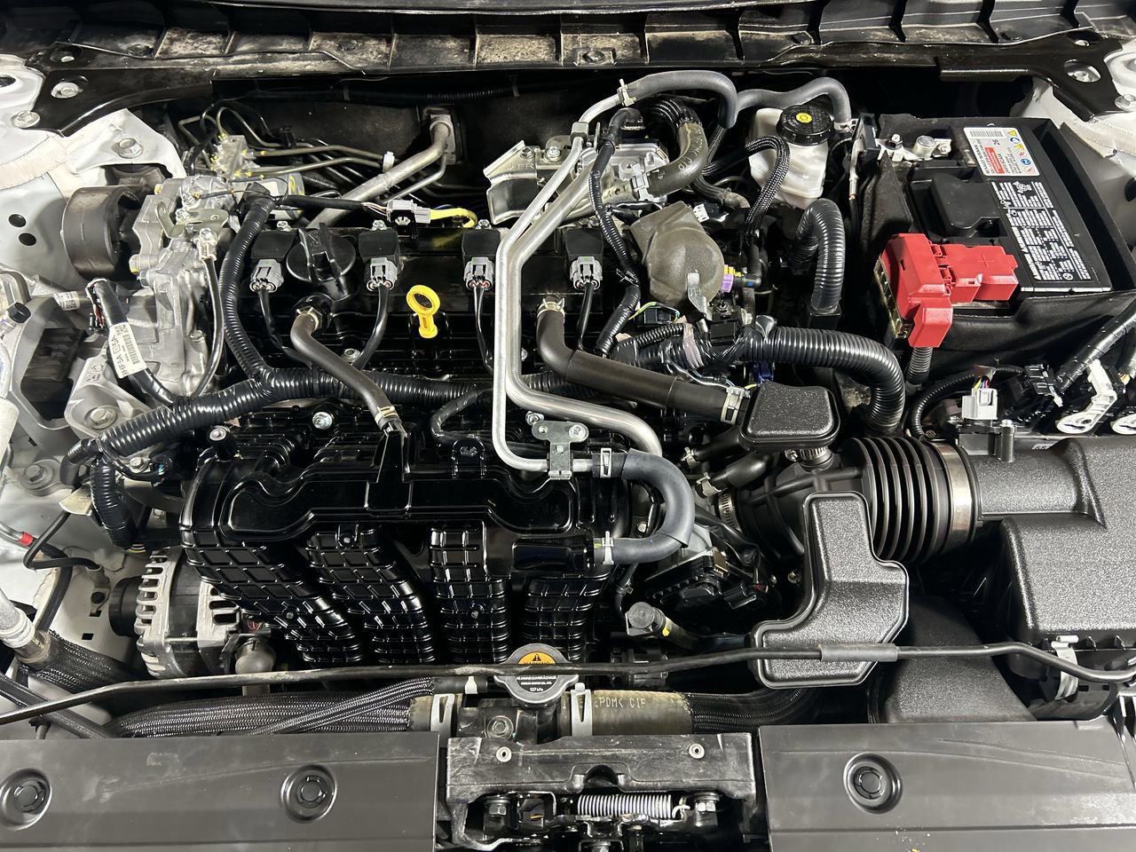 Used 2025 Nissan Altima 2.5 SV image 10