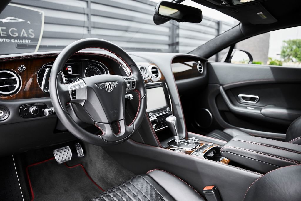 Used 2016 Bentley Continental GT AWD/4WD image 2