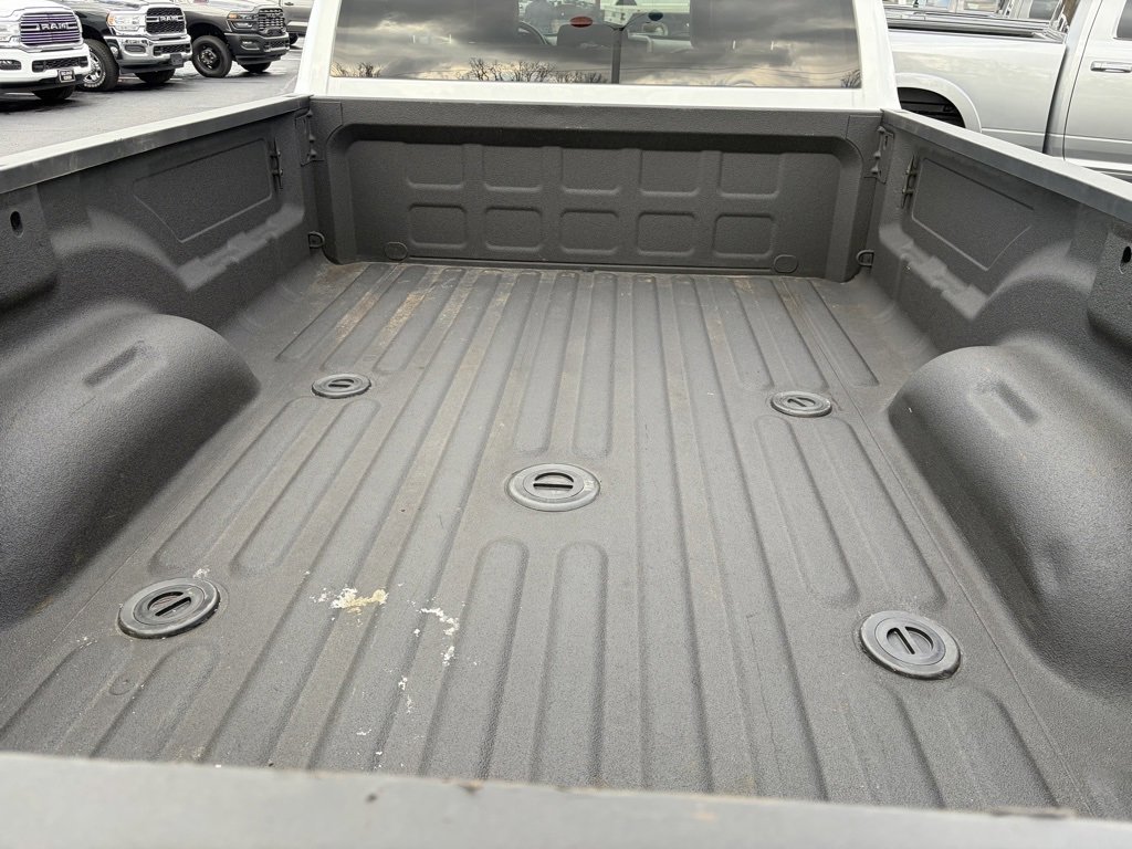 Used 2023 RAM 2500 Tradesman w/ Chrome Appearance Group image 6
