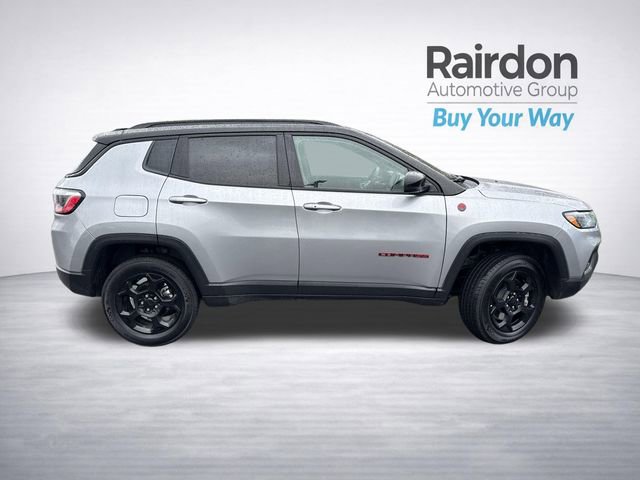 Used 2024 Jeep Compass Trailhawk image 10