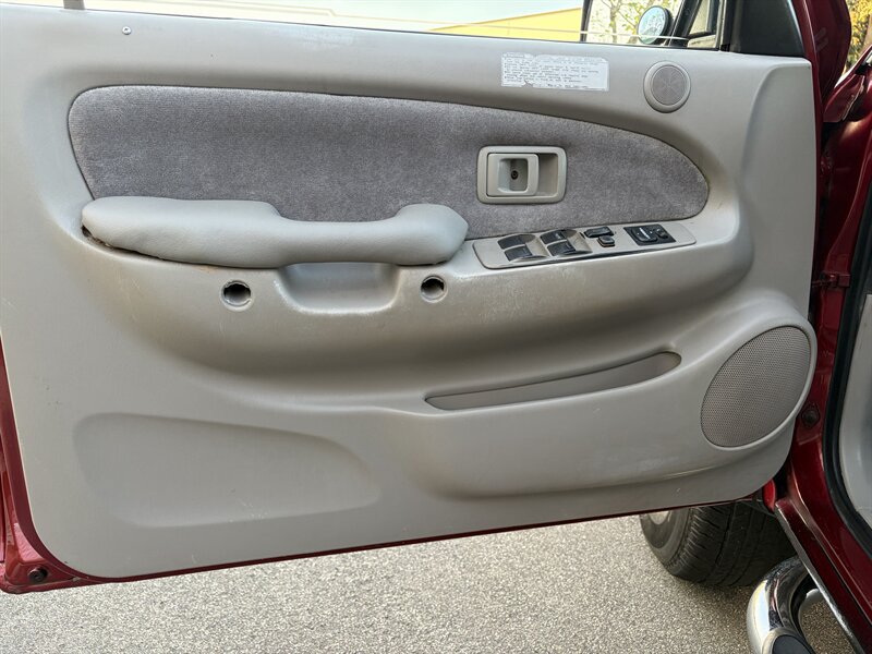 Used 2002 Toyota Tacoma PreRunner RWD image 13