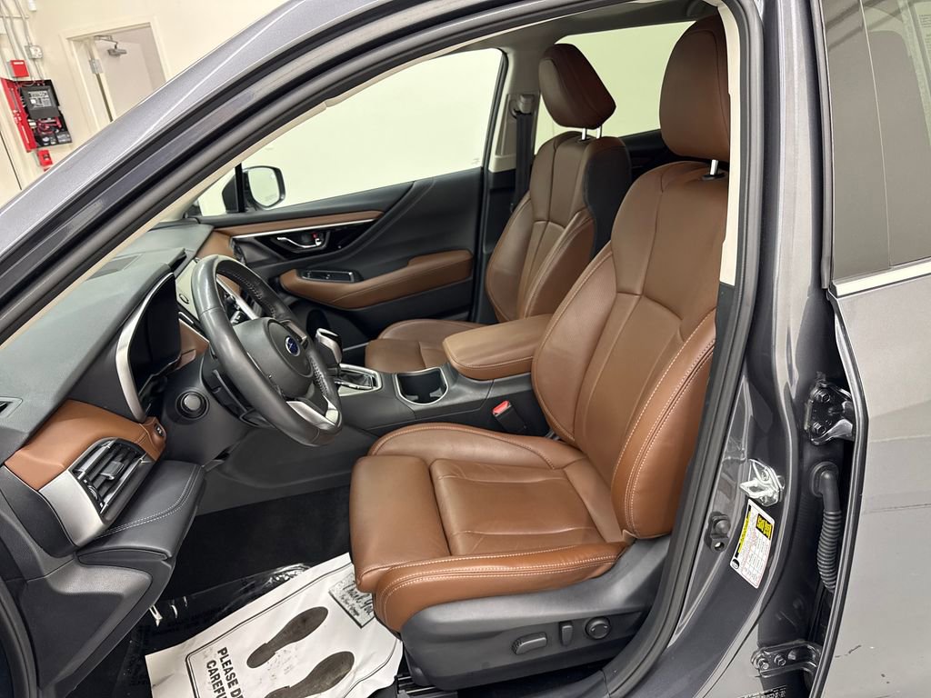 Certified 2022 Subaru Outback Touring AWD/4WD image 13