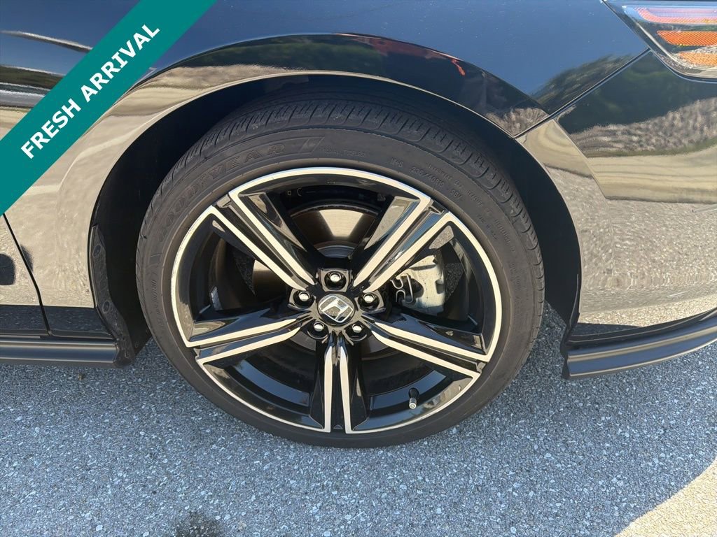 Used 2023 Honda Accord Sport image 14