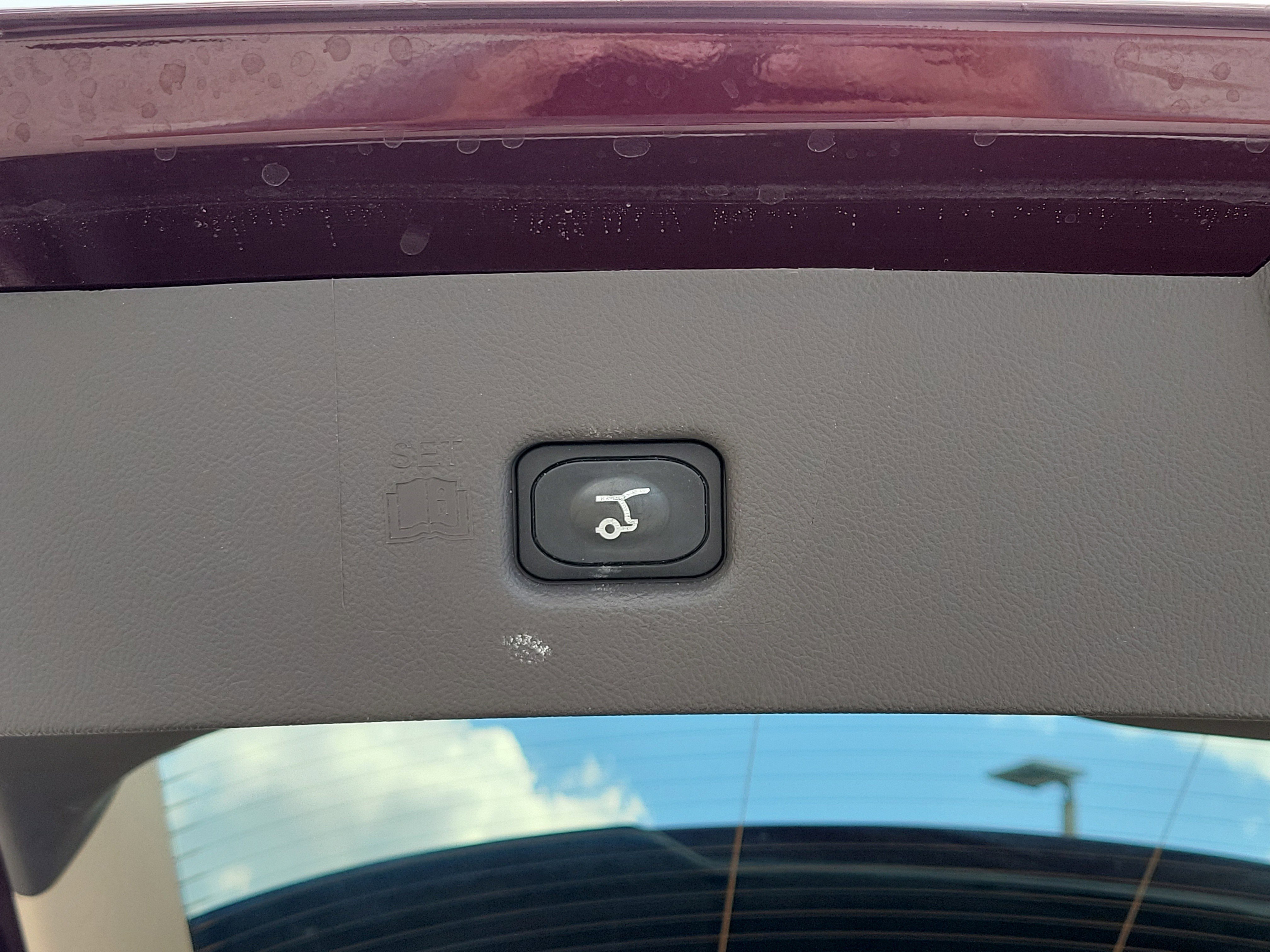 Used 2022 Lincoln Nautilus Reserve w/ Equipment Group 201A image 12