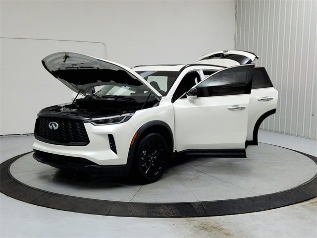 Used 2025 INFINITI QX60 Luxe w/ Black Edition image 11