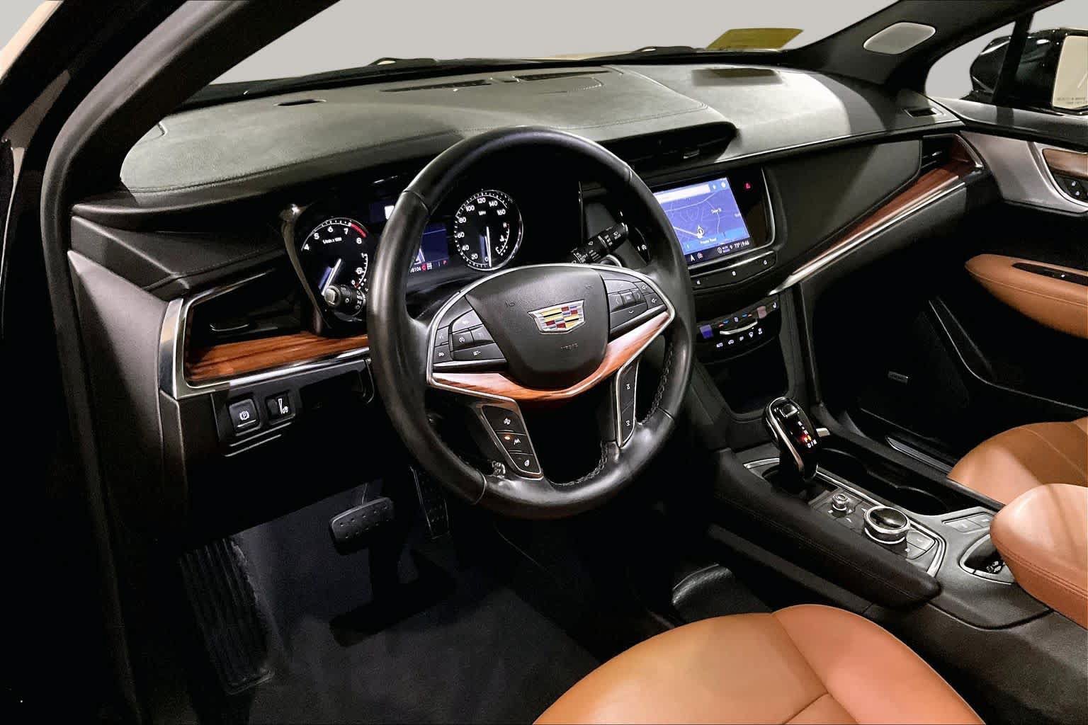 Used 2021 Cadillac XT5 Premium Luxury AWD/4WD image 17