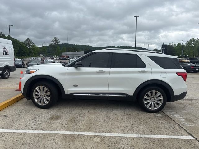 Used 2023 Ford Explorer King Ranch w/ Technology Package AWD/4WD image 15