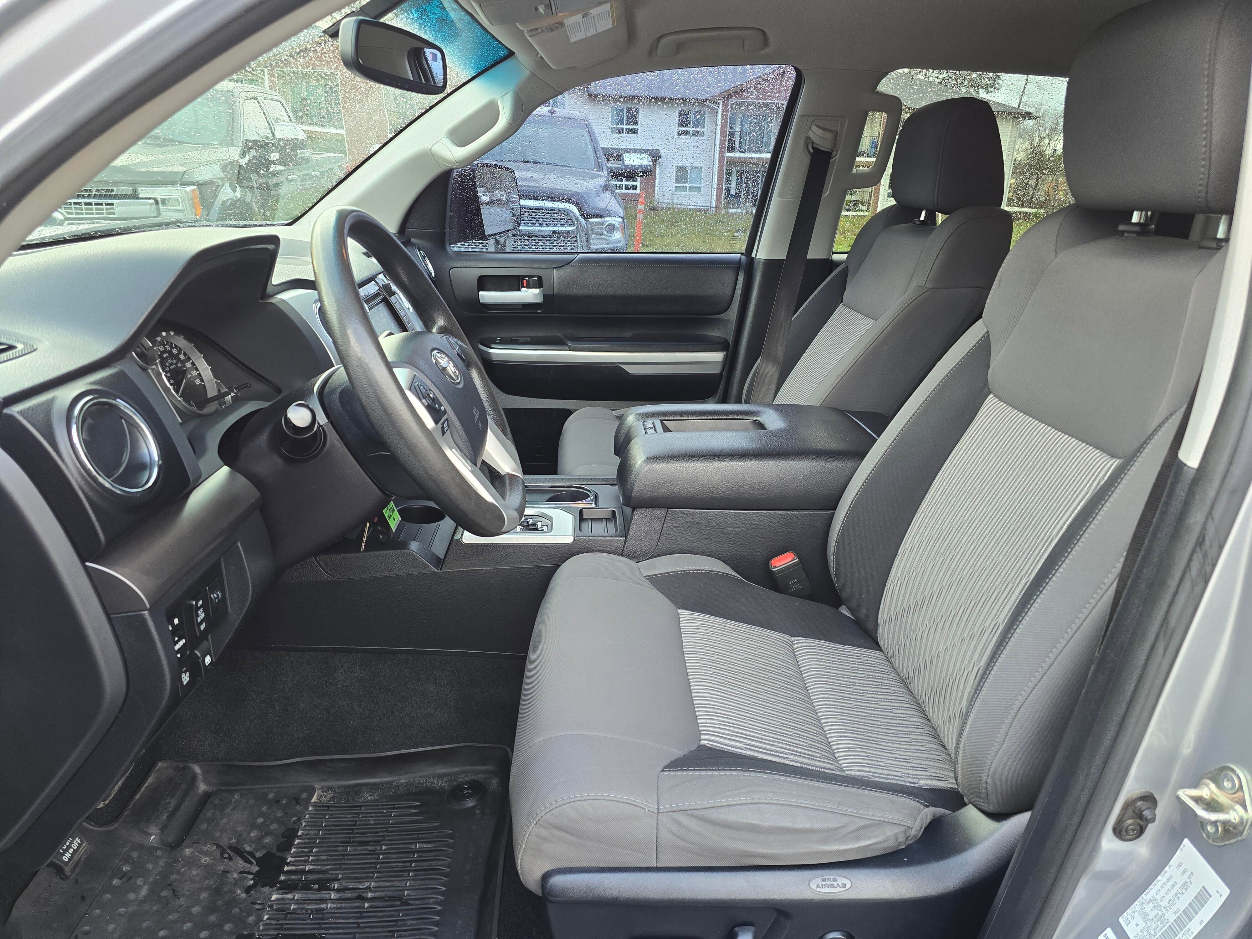 Used 2017 Toyota Tundra SR5 image 26