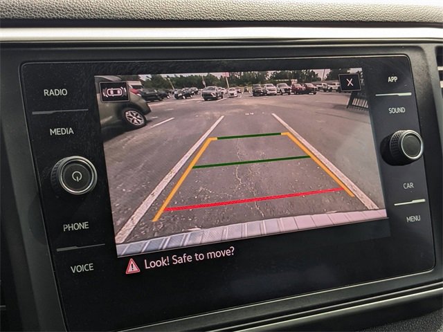 Used 2021 Volkswagen Atlas SE image 3