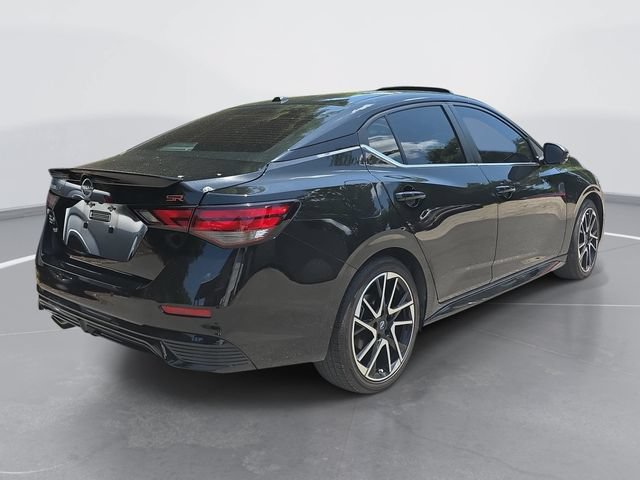 Used 2024 Nissan Sentra SR w/ SR Premium Package FWD image 4
