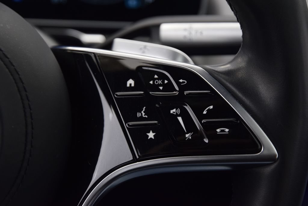 Certified 2023 Mercedes-Benz S 500 4MATIC image 24