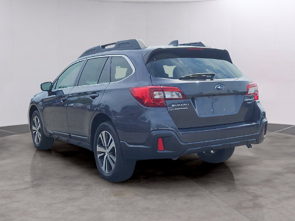 Used 2019 Subaru Outback 3.6R Limited AWD/4WD image 6