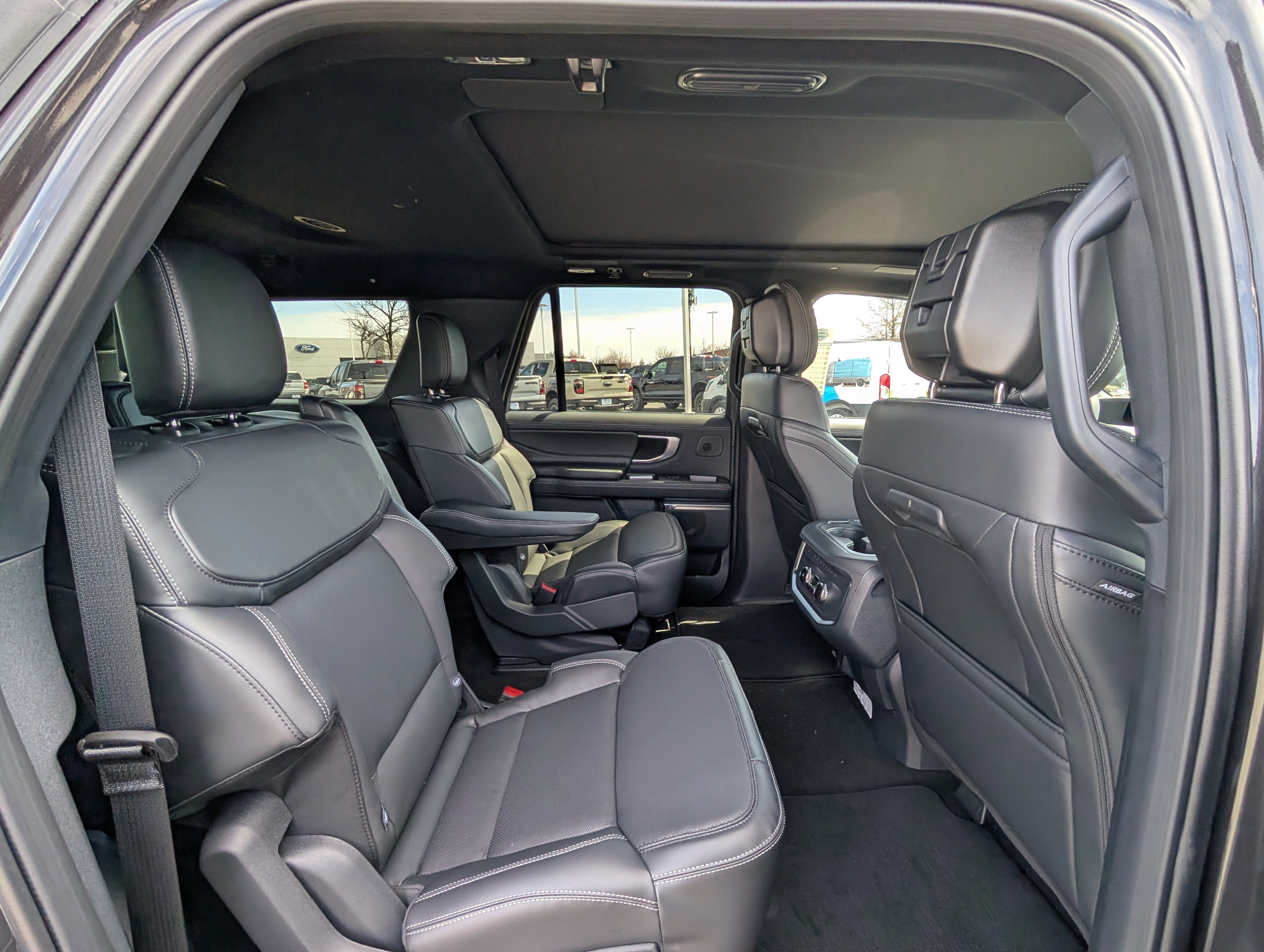 New 2026 Ford Expedition Max Platinum w/ Stealth Performance Package image 7