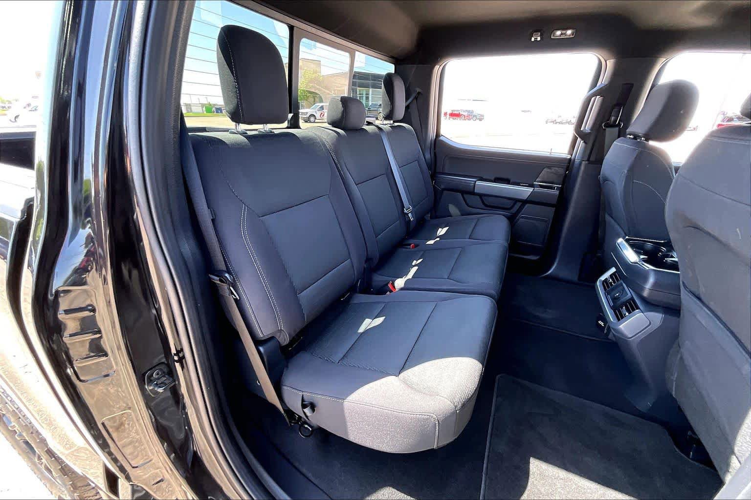 Used 2026 Ford F150 XLT w/ Equipment Group 302A MID AWD/4WD image 19