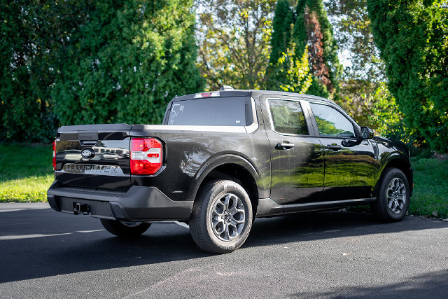 New 2026 Ford Maverick XLT w/ Equipment Group 301A AWD/4WD image 5