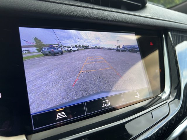 Used 2023 Cadillac XT6 Premium Luxury AWD/4WD image 15