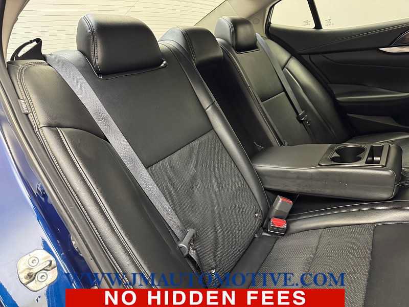 Used 2019 Nissan Maxima 3.5 SV w/ Floor Mat Group FWD image 16