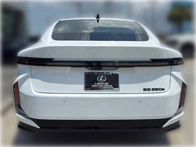 New 2026 Lexus ES 350e w/ Accessory Package (K3) FWD image 6