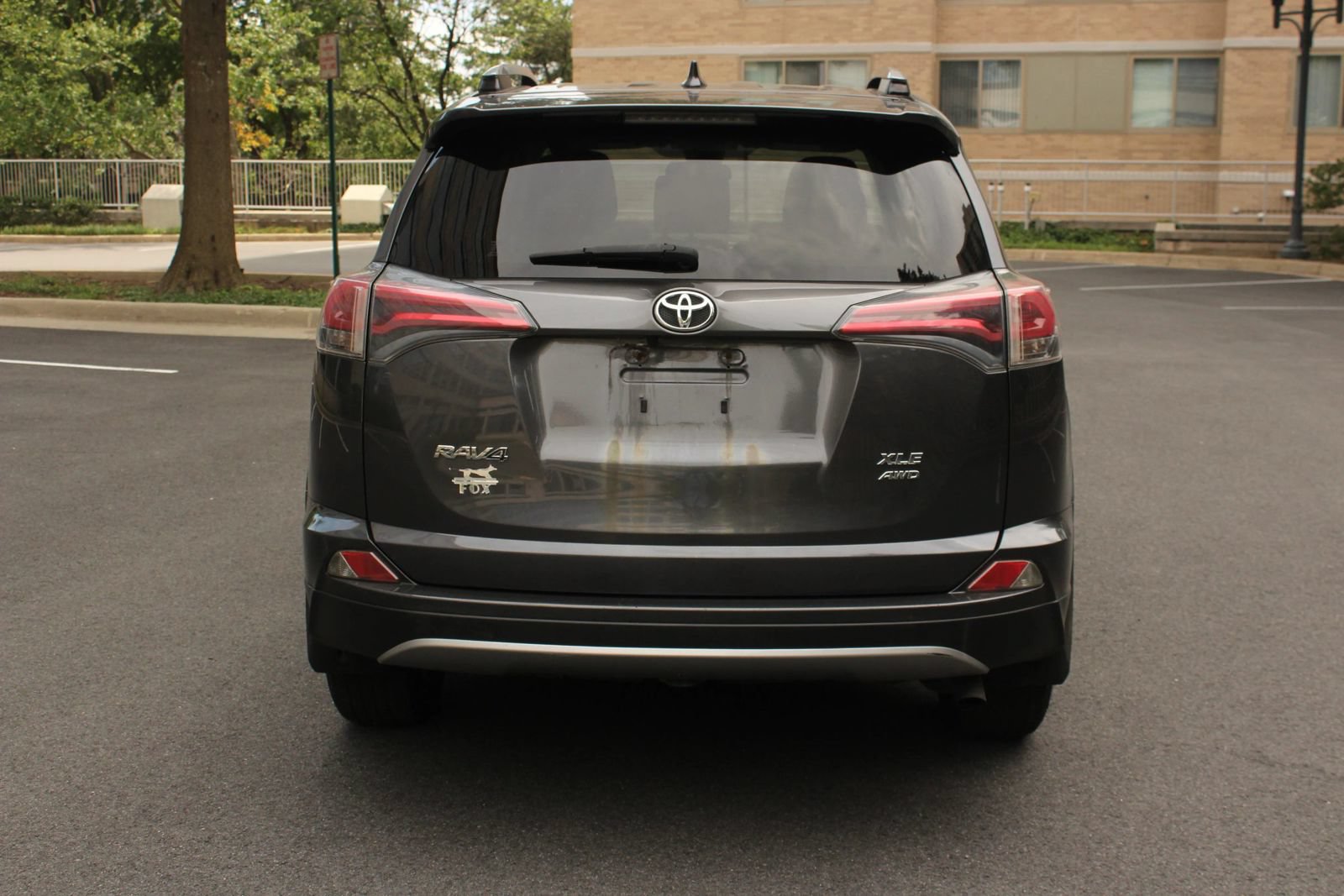 Used 2017 Toyota RAV4 XLE w/ All Weather Liner Package AWD/4WD image 8
