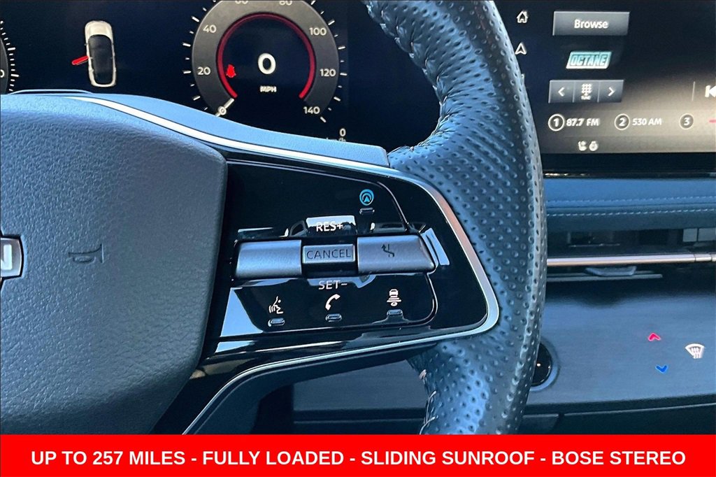 Used 2023 Nissan Ariya image 11