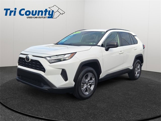 Certified 2025 Toyota RAV4 LE image 3