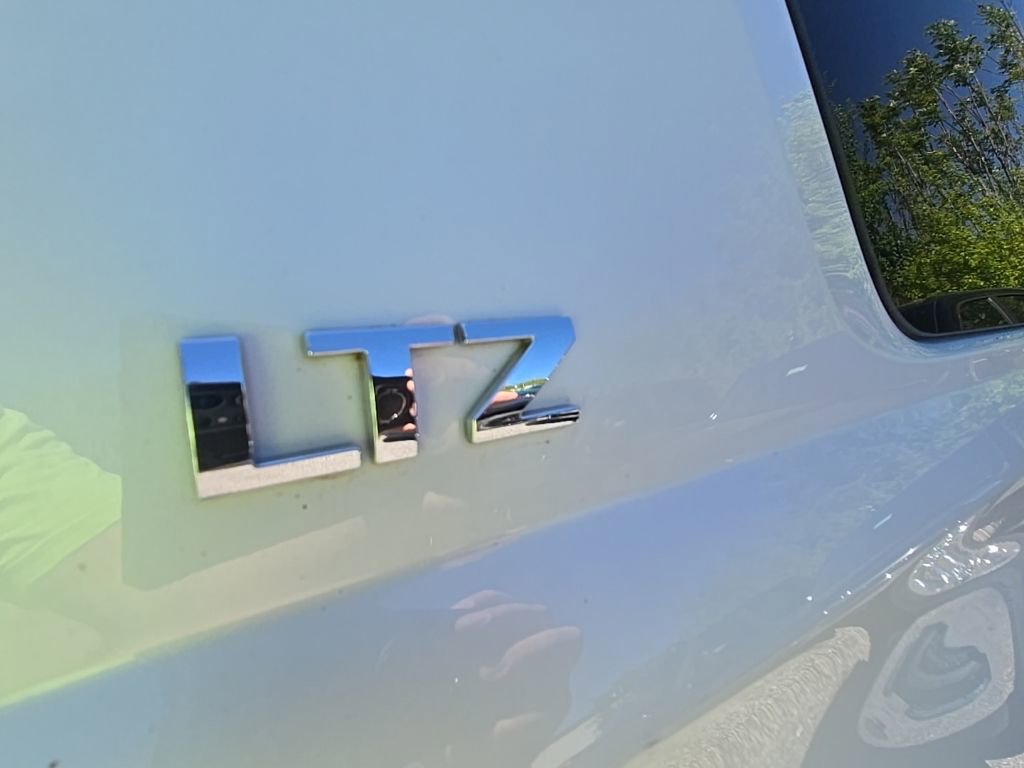 Used 2016 Chevrolet Tahoe LTZ AWD/4WD image 14