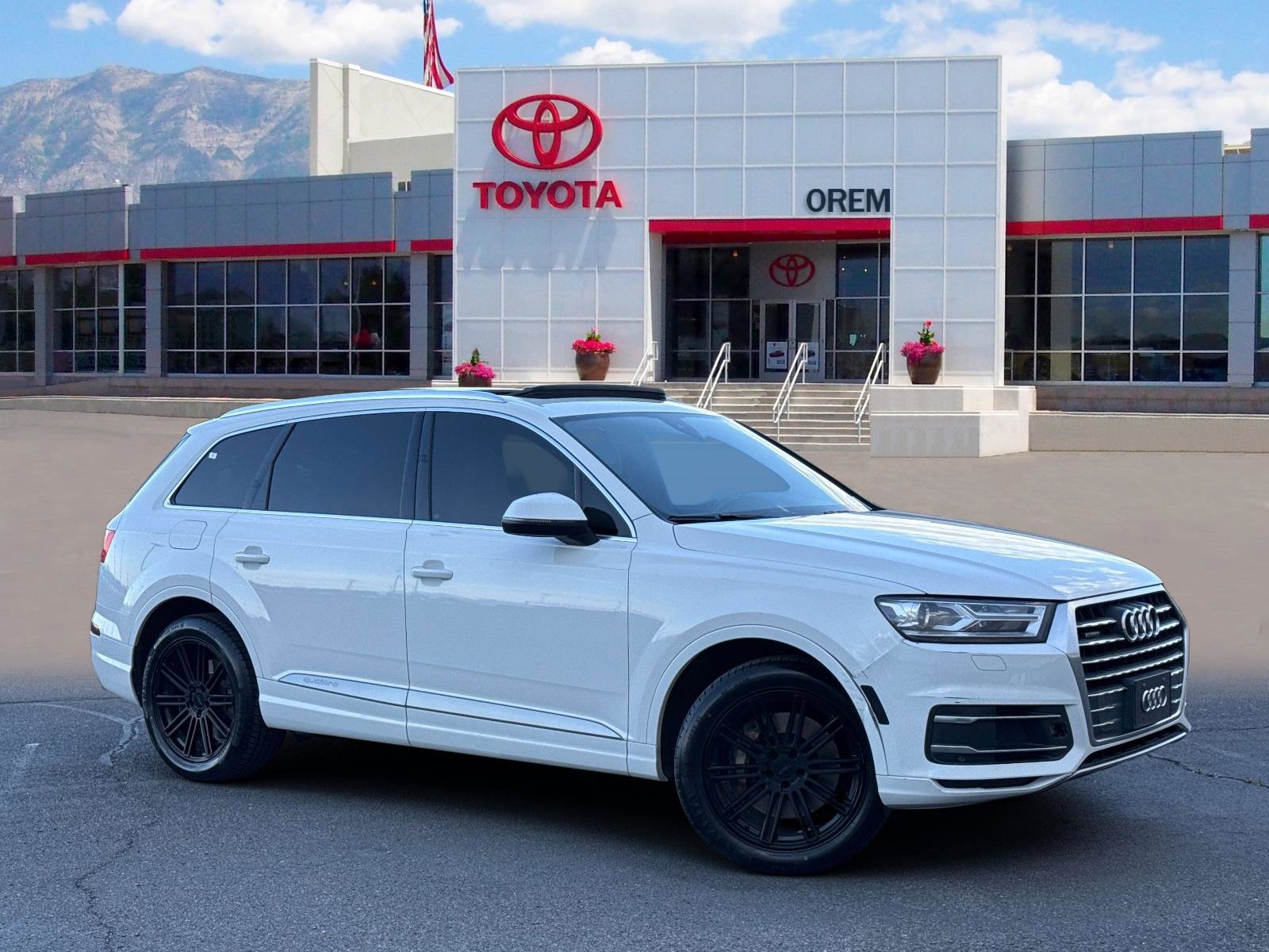 Used 2017 Audi Q7 2.0T Premium