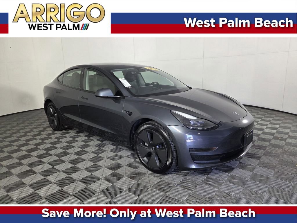 Used 2023 Tesla Model 3 Standard Range video 1