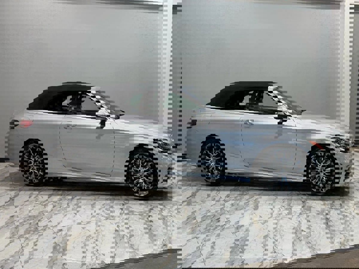 Used 2019 Mercedes-Benz C 300 Cabriolet image 4