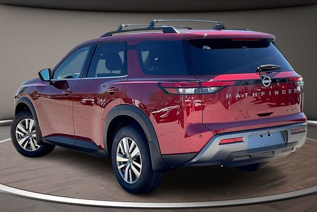 New 2026 Nissan Pathfinder SL image 3