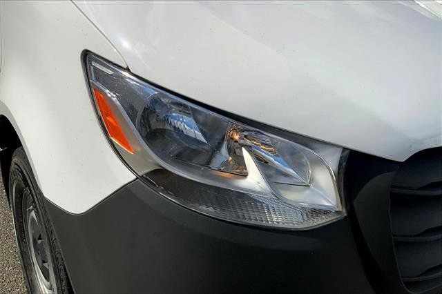 New 2026 Mercedes-Benz Sprinter 144 Cargo image 12