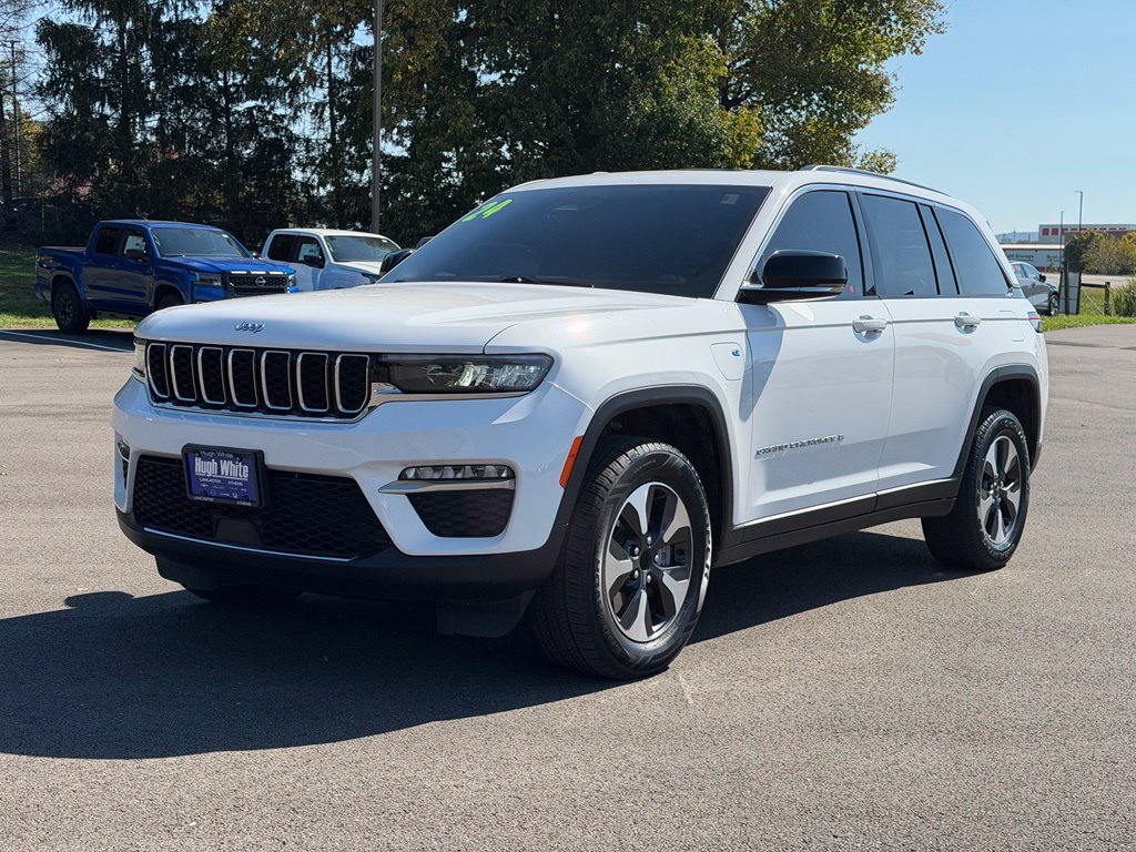 Used 2024 Jeep Grand Cherokee Limited 4xe AWD/4WD image 2