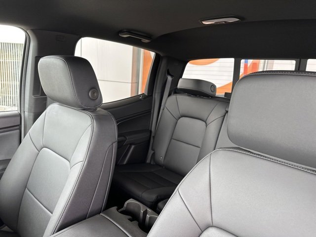 New 2025 Chevrolet Colorado LT w/ LT Convenience Package image 17