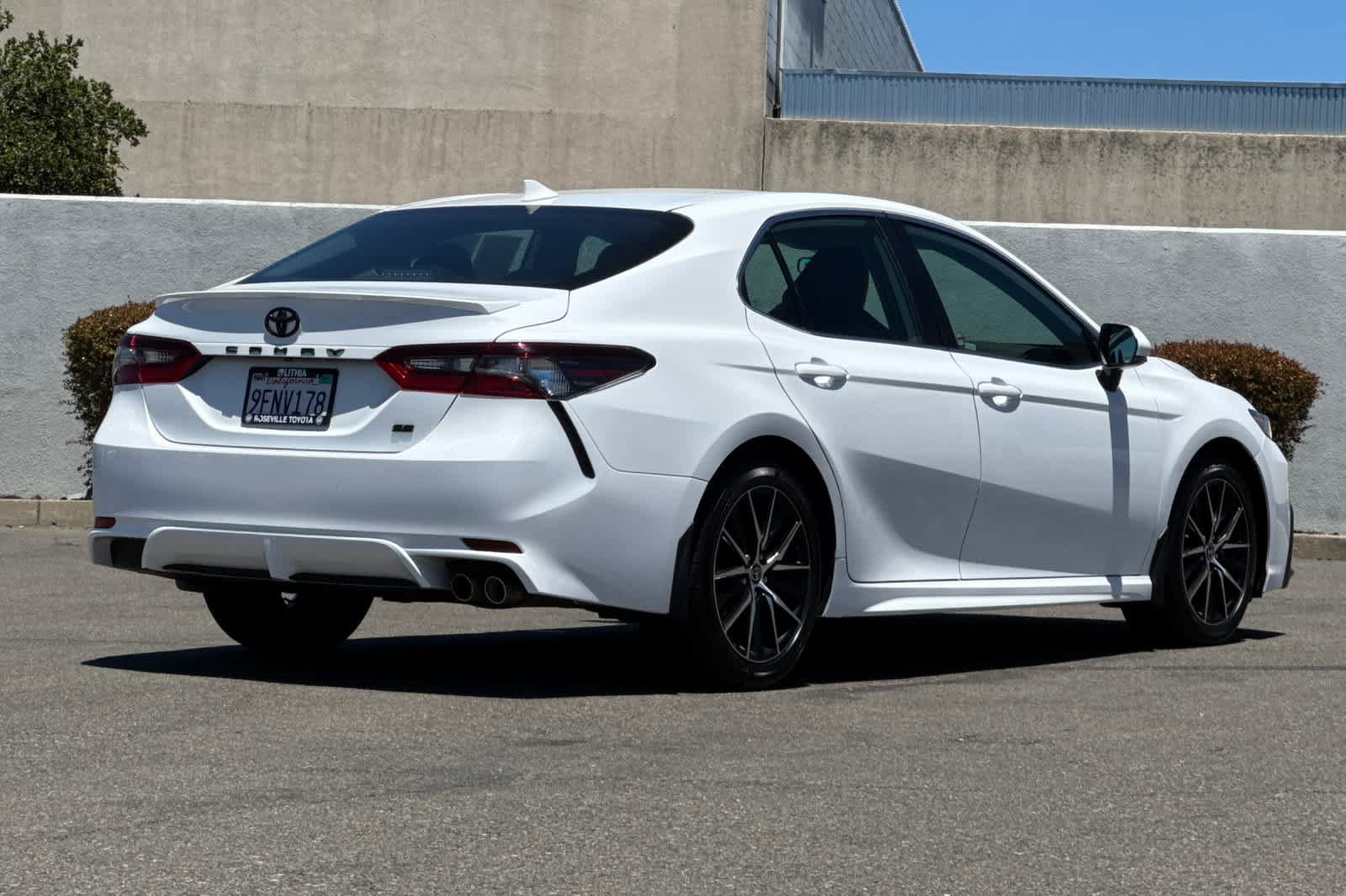 Certified 2023 Toyota Camry SE FWD video 2