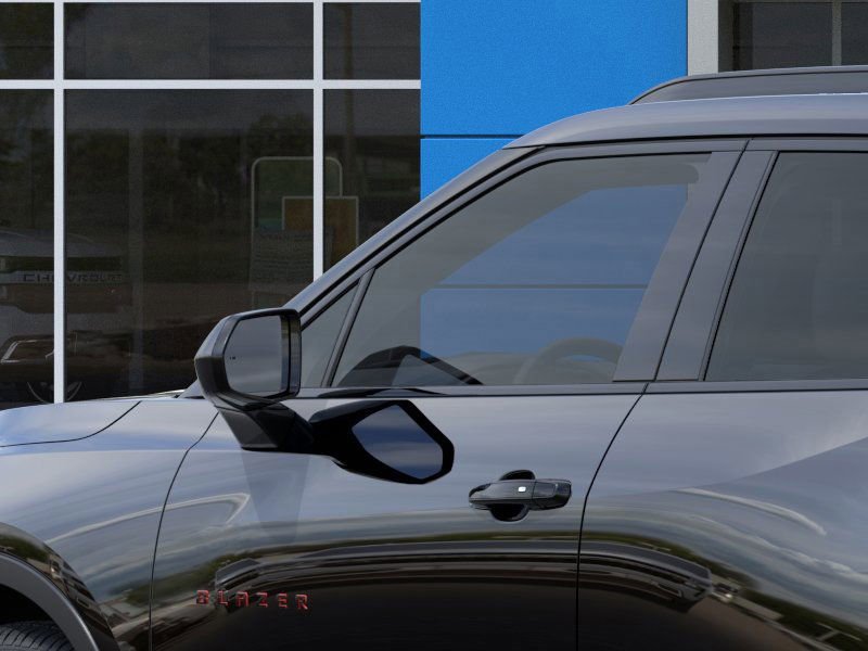 New 2025 Chevrolet Blazer LT w/ Redline Edition image 12