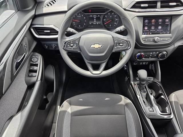 Certified 2023 Chevrolet TrailBlazer LS FWD image 13