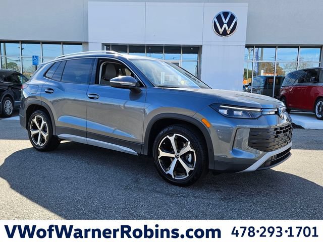 New 2026 Volkswagen Tiguan SE