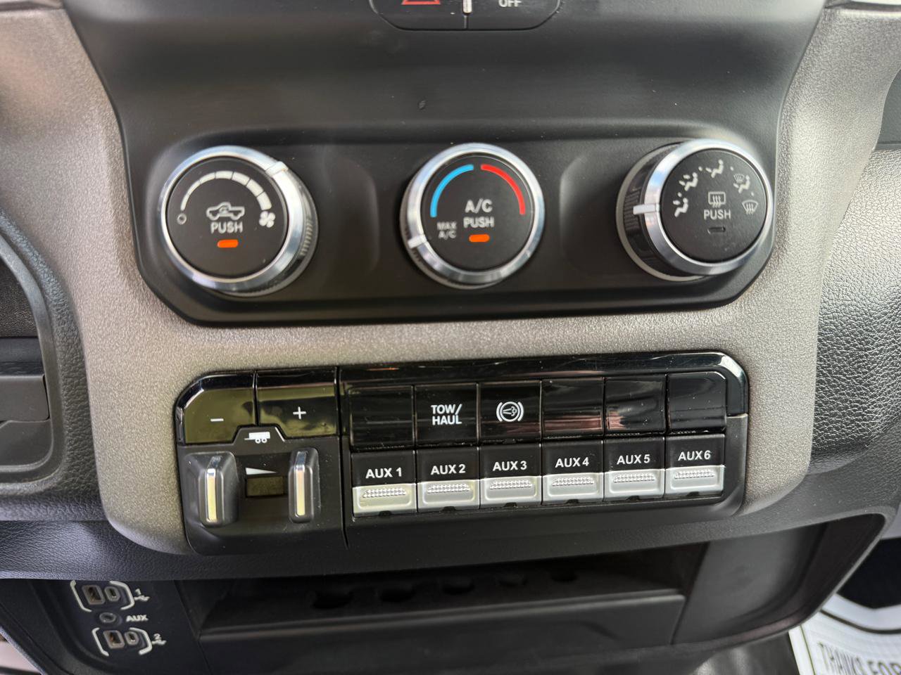Used 2021 RAM 3500 Tradesman w/ Chrome Appearance Group AWD/4WD image 17