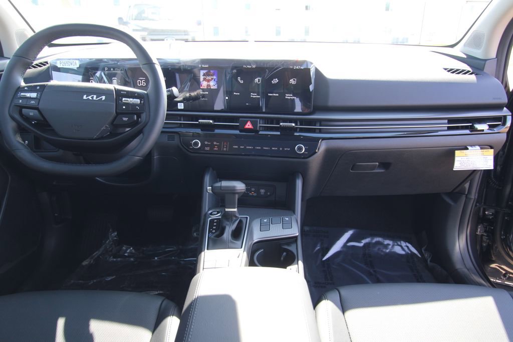 New 2026 Kia Sportage EX w/ EX Panorama Roof Package image 40