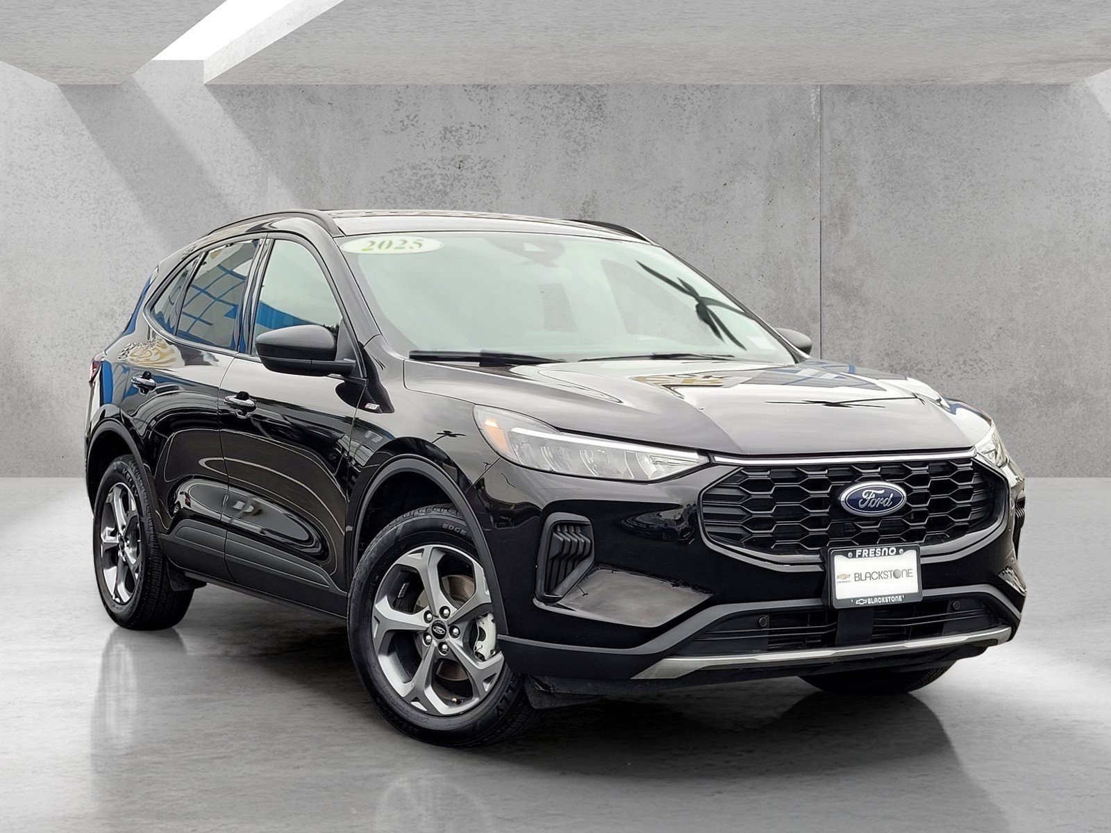 Used 2025 Ford Escape ST-Line