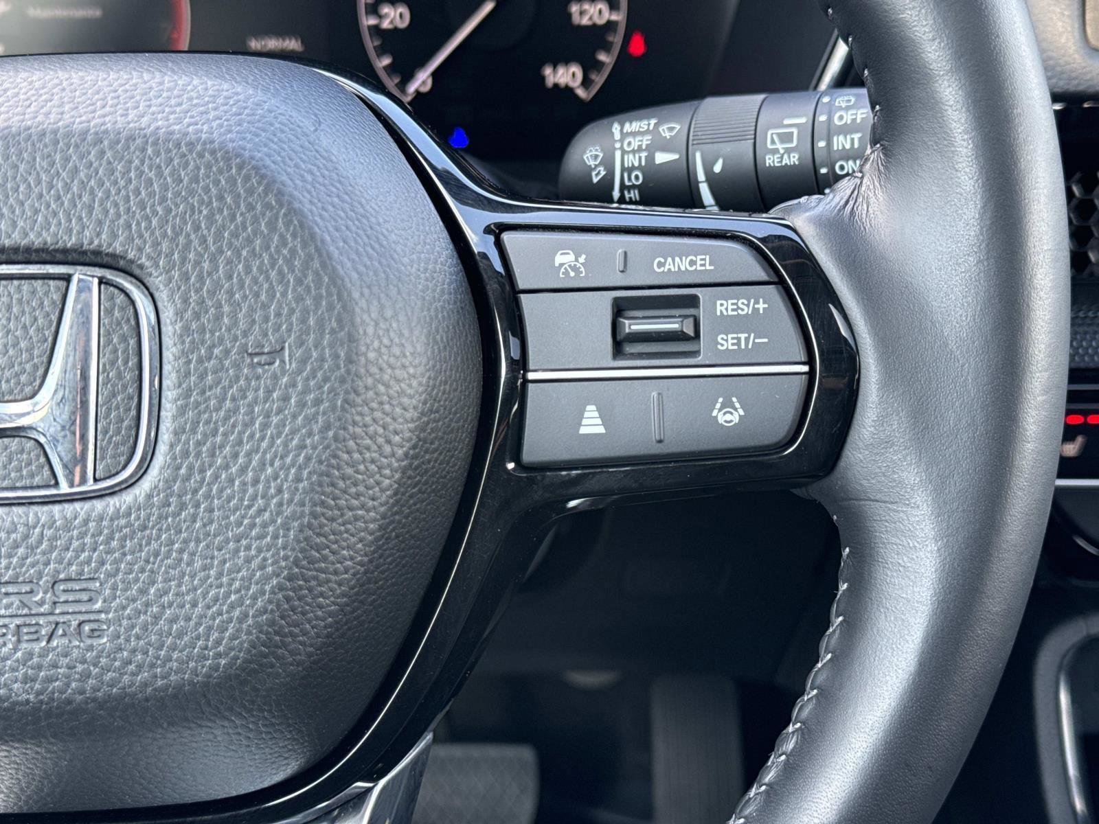 Used 2025 Honda CR-V EX-L image 8