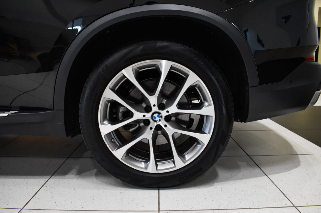 Used 2026 BMW X5 xDrive40i AWD/4WD image 12