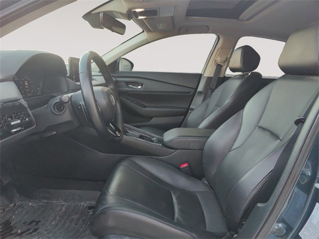 Used 2024 Honda Accord EX-L image 9