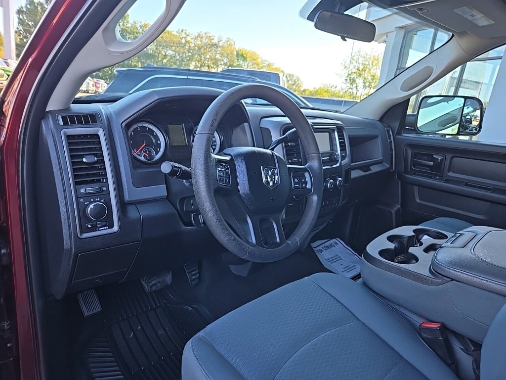 Used 2018 RAM 2500 Tradesman w/ Chrome Appearance Group image 3