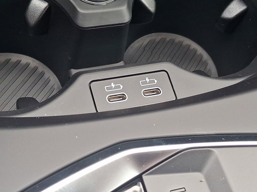 New 2026 BMW M235i xDrive w/ M Performance Package image 16